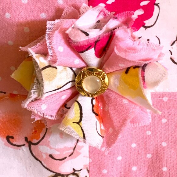 Handmade Cotton Crossbody Bag with Magnetic Snap Closure And Shabby Chic Flower - Picture 4 of 9